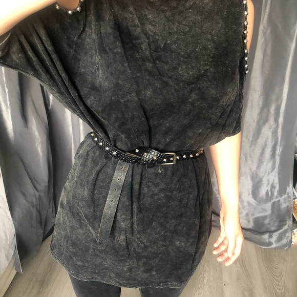 Oversized dirty black dress with stud shoulder - Picture 4 of 5